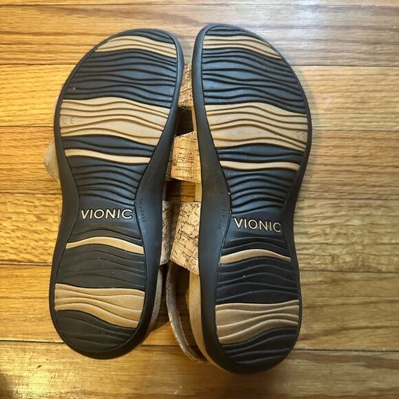 Vionic Paros Gold Cork Print Strap Slingback Sandals - Picture 5 of 7